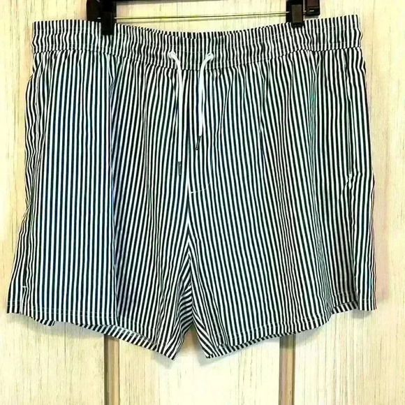 NWT BRISIRA Men's Quick Dry Swim Trunks - Size 42 (4XL) with Pockets - Picture 1 of 5